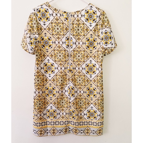 NWOT Dandy lion yellow pattern shift dress - Picture 3 of 7